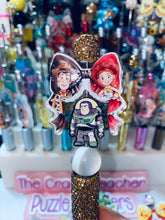 Load image into Gallery viewer, Acrylic Pen Spinners: Story Family Trio Bow (Wood, Buz, Jess)