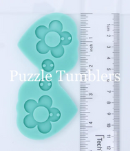 Load image into Gallery viewer, CUSTOM MOLD: Small Daisy Earring Mold *May have a 14 Day Shipping Delay (B97)