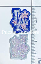 Load image into Gallery viewer, Acrylic Flat Back Shakers: L A with Pink Flowers (SH #9)