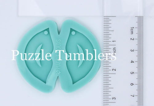 CUSTOM MOLD:  LIPS EARRING *May have a 7-10 Day Shipping Delay (E129)