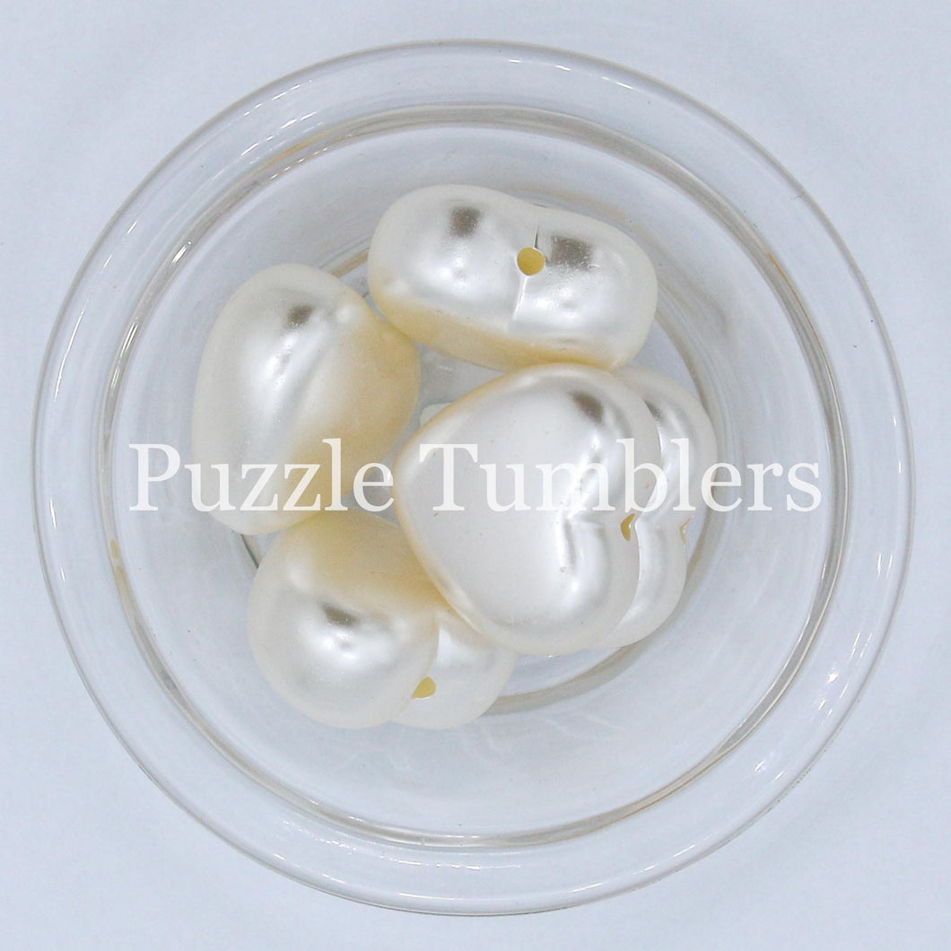 35MM BUBBLEGUM BEADS (5 PIECE) - WHITE PEARL HEART  *Does NOT fit on pens*