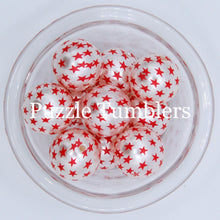 Load image into Gallery viewer, 25MM BUBBLEGUM BEADS (10 PIECE) - WHITE PEARL WITH RED STARS