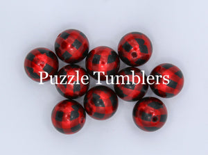 25MM BUBBLEGUM BEADS (10 PIECE) - RED AND BLACK PLAID