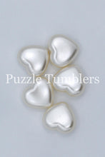 Load image into Gallery viewer, 35MM BUBBLEGUM BEADS (5 PIECE) - WHITE PEARL HEART  *Does NOT fit on pens*
