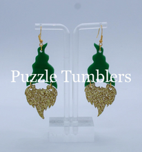 Load image into Gallery viewer, CUSTOM MOLD: Gnome &amp; Clover Earring Mold *May have a 14 Day Shipping Delay (B27)