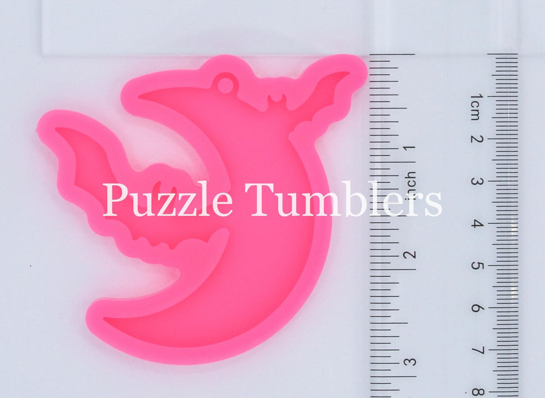 BATS AND MOON MOLD