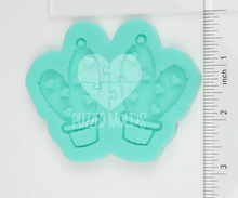 Load image into Gallery viewer, CUSTOM MOLD:  &quot;CACTUS LOVE HEART&quot; Earring Mold *May have a 14 Day Shipping Delay (E2)