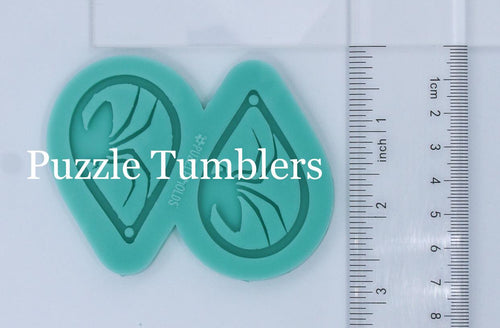 CUSTOM MOLD: SPIDER EARRING *May have a 7-10 Day Shipping Delay (E77)