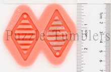 Load image into Gallery viewer, CUSTOM MOLD: DIAMOND STRIPE EARRING *May have a 7-10 Day Shipping Delay (E91)