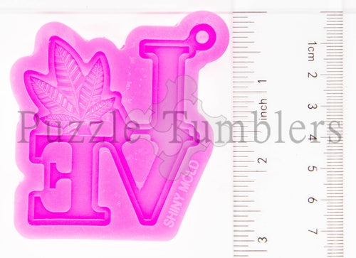 NEW Love Leaf Mold - $7.50