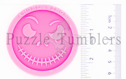 NEW Skeleton Face Mold PINK $6.25