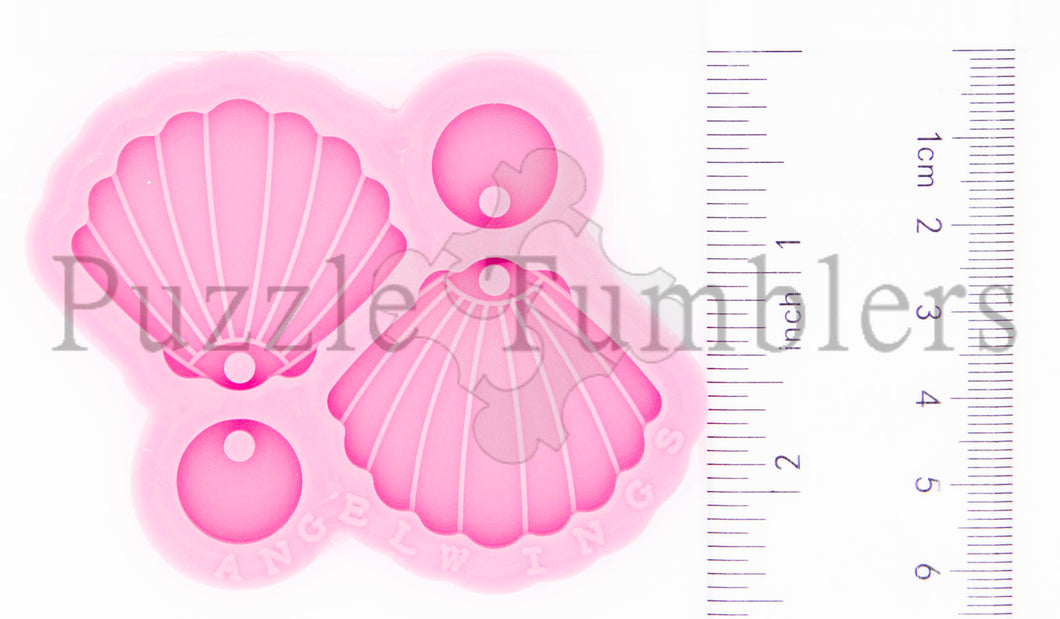 NEW - SEA SHELL EARRINGS - PINK Mold