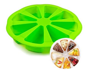 8 Slice Silicone Cake Mold - Green