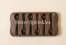 Load image into Gallery viewer, 6 Piece Silicone Spoon Shape Mold