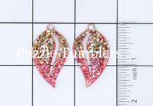 Load image into Gallery viewer, CUSTOM MOLD: Feather Earring Mold *May have a 14 Day Shipping Delay (P96)
